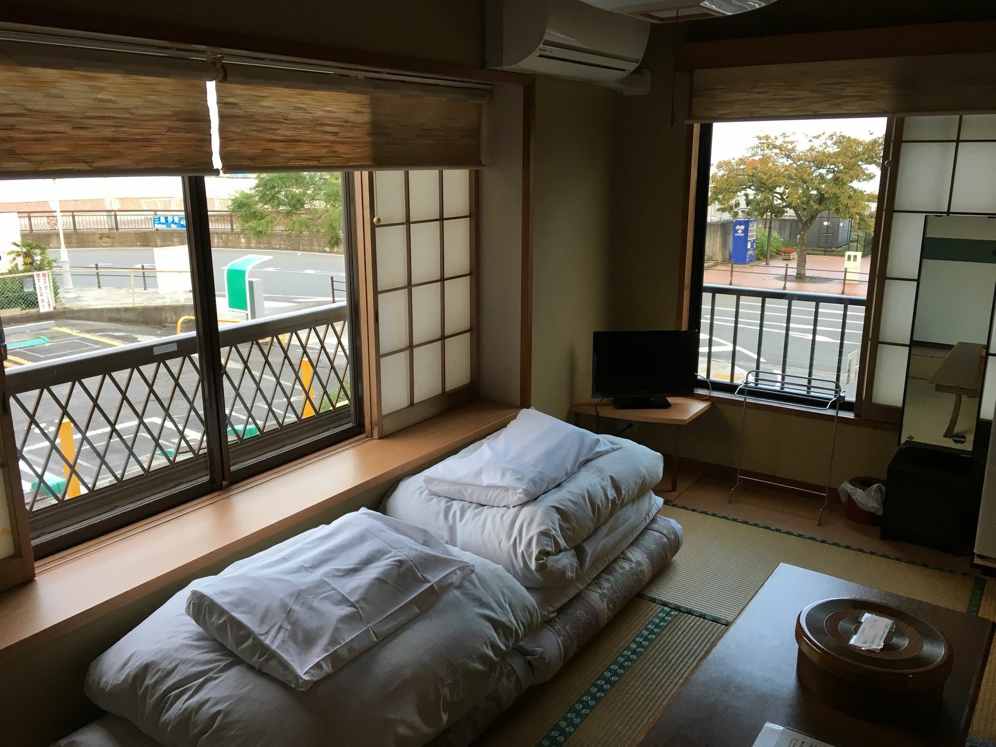 Minshuku Shigemura Hotel Atami  Buitenkant foto